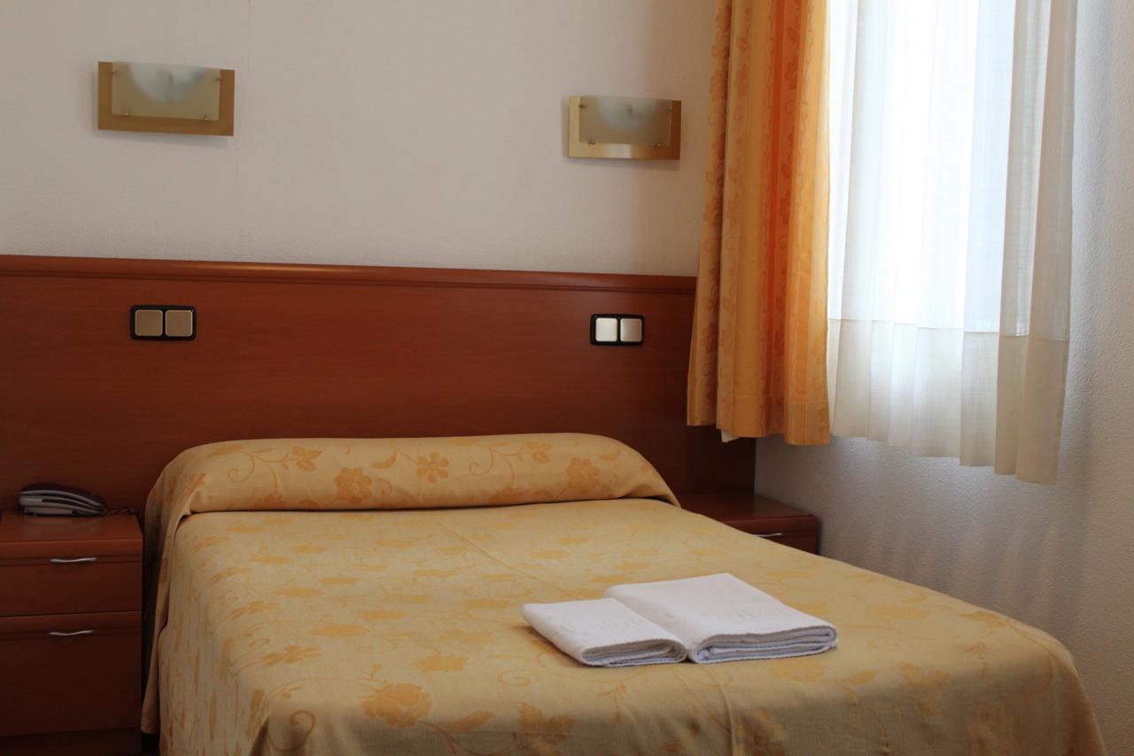 Hostal Jerez Madrid Exterior photo