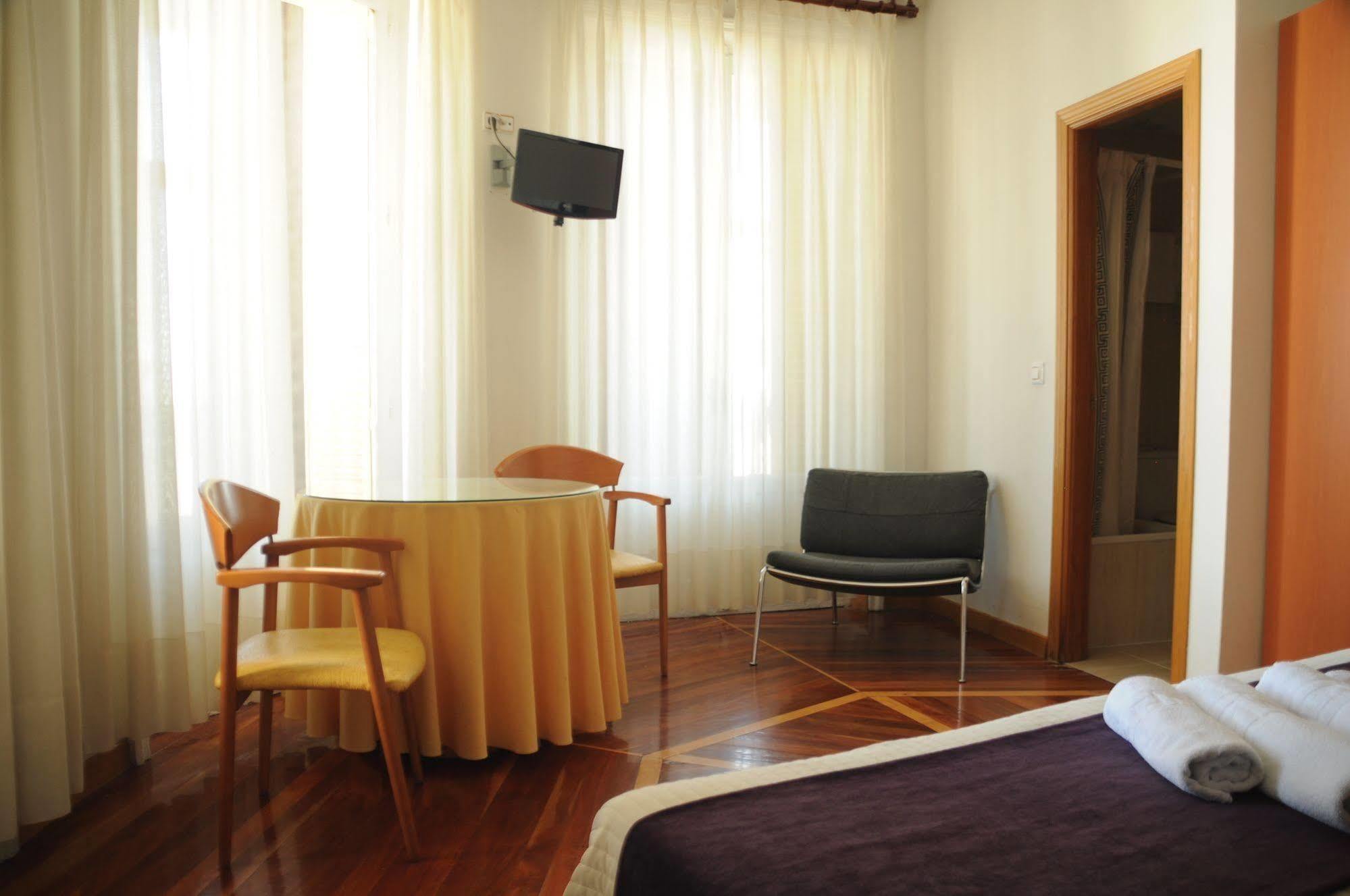 Hostal Jerez Madrid Exterior photo